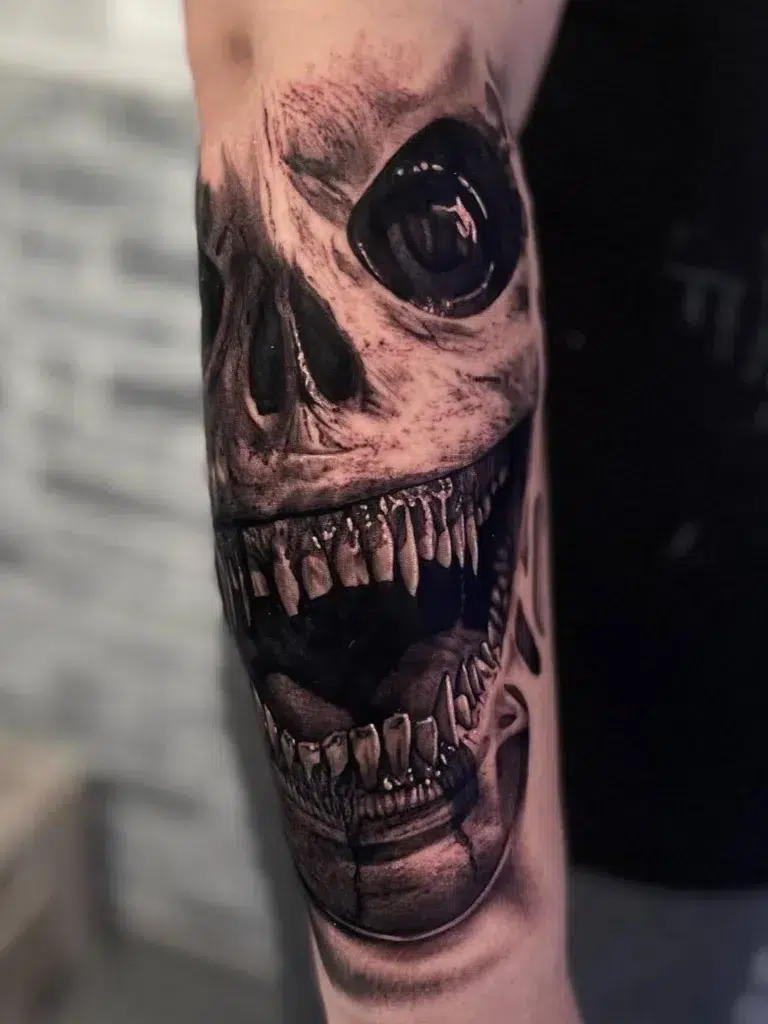 Horror iconography